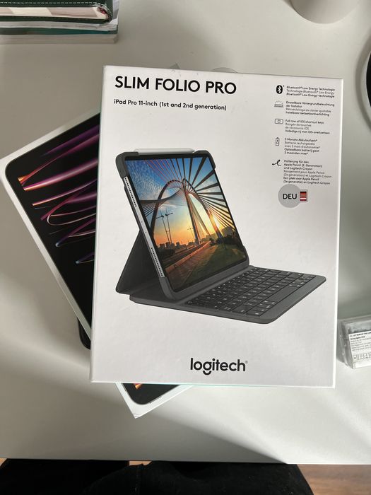Ipad Pro 11 (latest version) 128GB + клавиатура Logitech