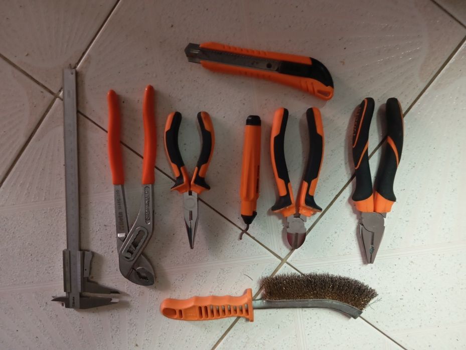 Beta Tools493656384377333763