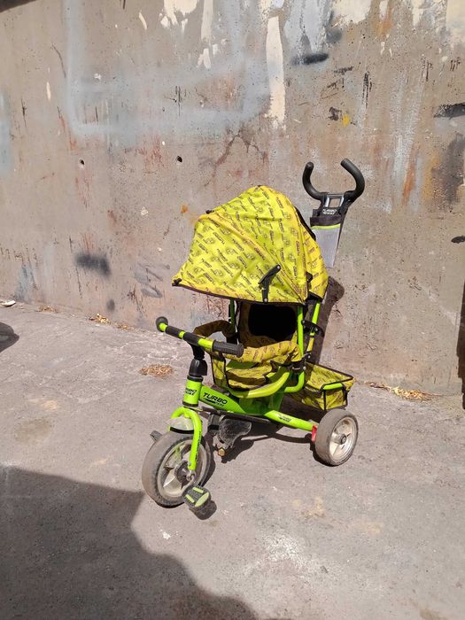 Вело коляска детская трехколесная. В подарок трехколесный велосипед