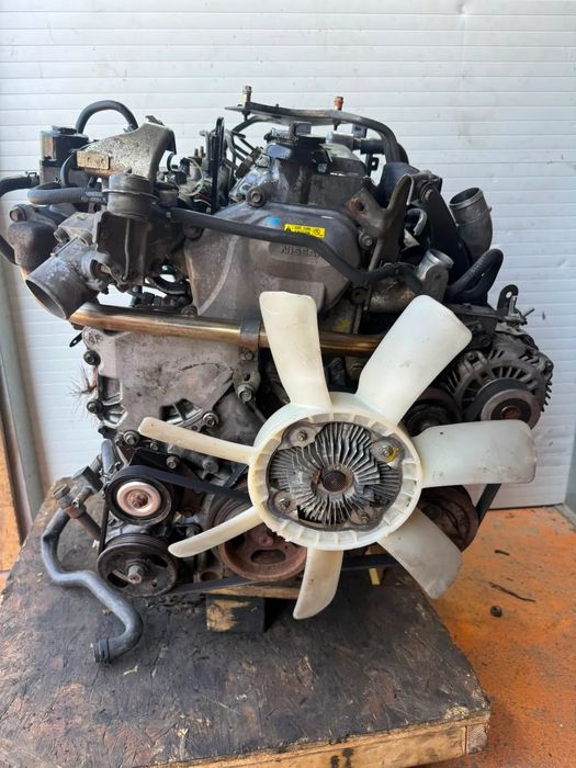 Motor completo NISSAN NP300 Navara Pick Up Chassis (D40)