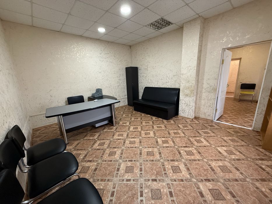 Аренда офис в центре 50м2 фасад ул Вадатурского / Скоропадского