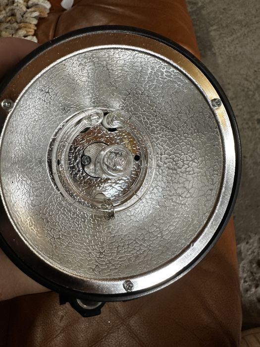 Спалах студійний GODOX E120