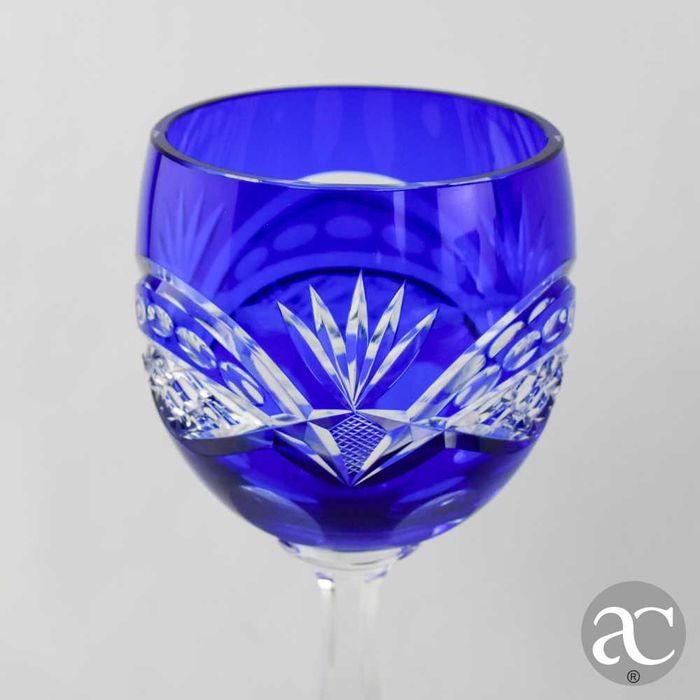 Conjunto de 6 copos Cristal da Bohemia, em Cristal Doublé azul-cobalto
