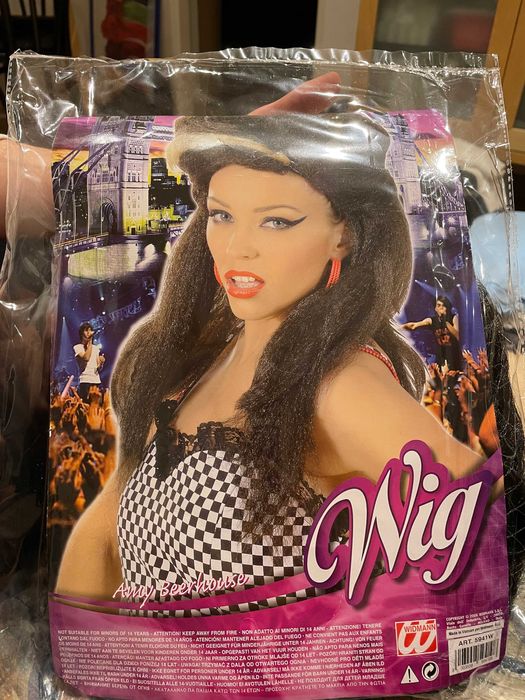 Peruka Amy Winehouse