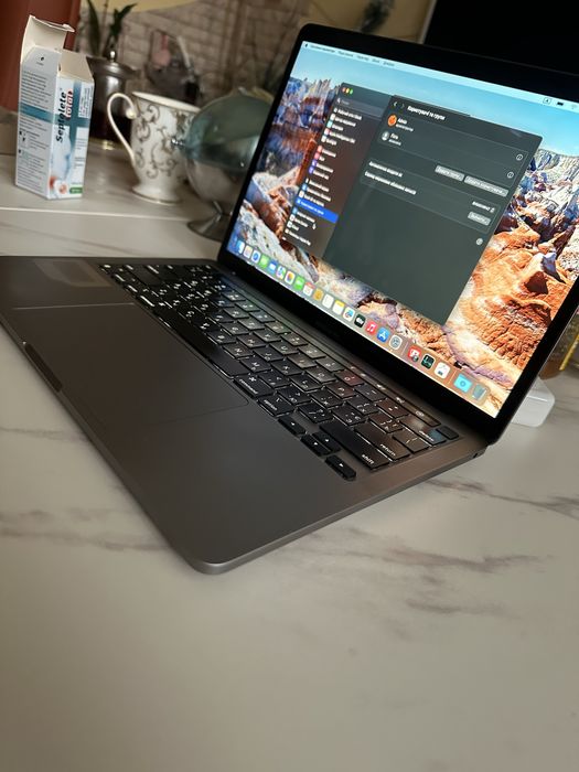 Macbook Pro 13 M1 8/256gb 2020 ToucBar 3.2GHz А2338 макбук про м1 Air