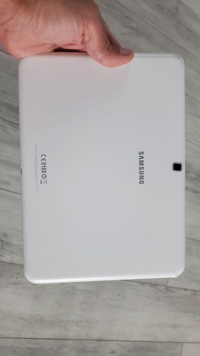 Samsung Tab T535. З підтримкою сім картки.