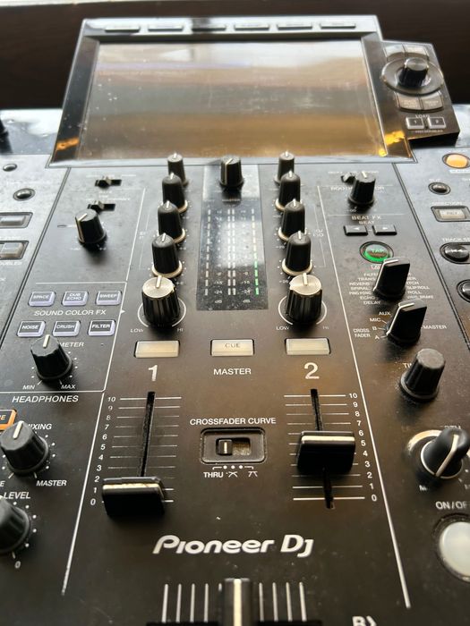 Pioneer xdj-rx3 all in one