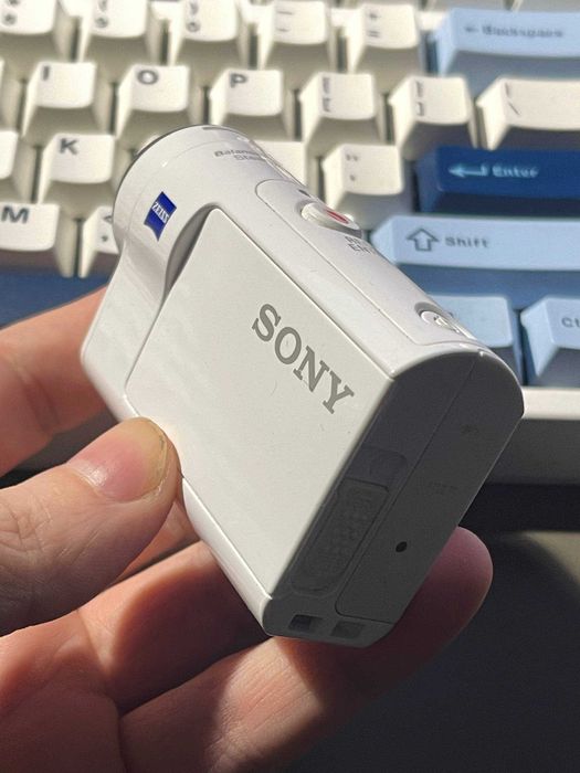 Экшн-камера Sony HDR-AS300
