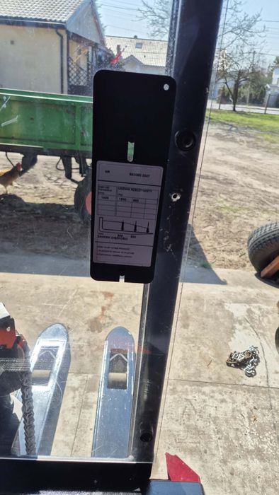 Wózek widłowy elektryczny BT swe 120