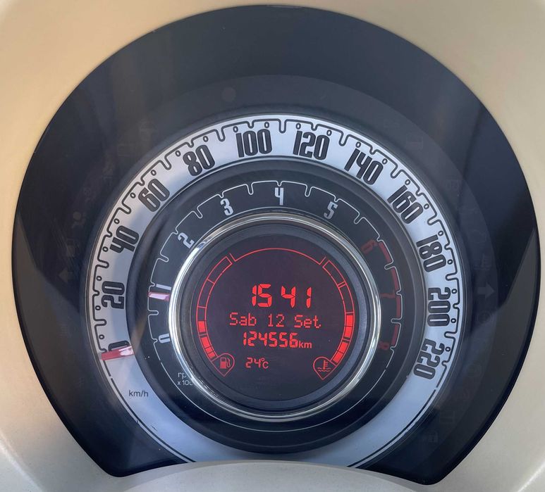 Fiat 500 Lounge 124mil kms NACIONAL