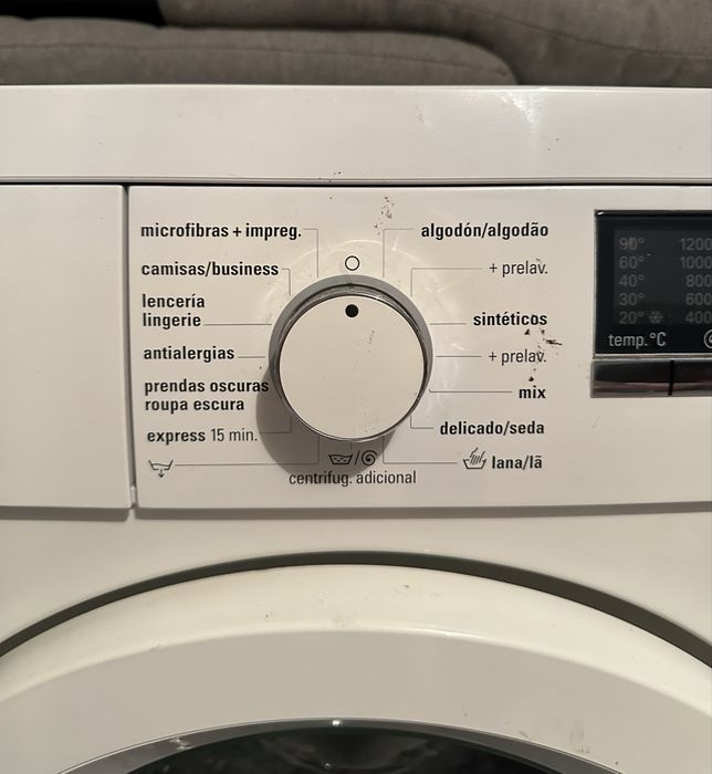 Máquina de lavar roupa Siemens