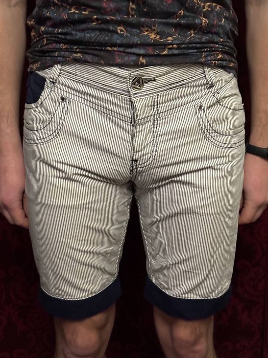 Чоловічі джинсові шорти