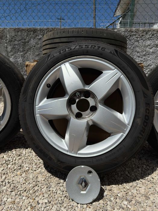 Jantes 16 Renault Originais + Pneus semi-novos  195/55R16 Ecodrive - Excelente Estado!