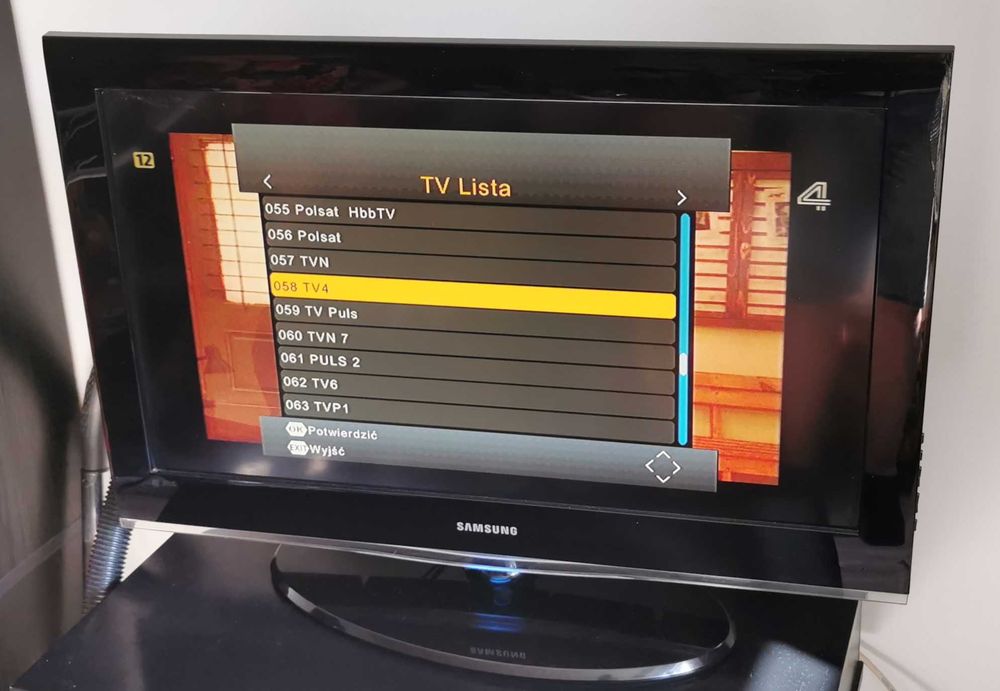 Telewizor Samsung LE32A551P2R 32" HDMI - uszkodzony, nie włącza się !