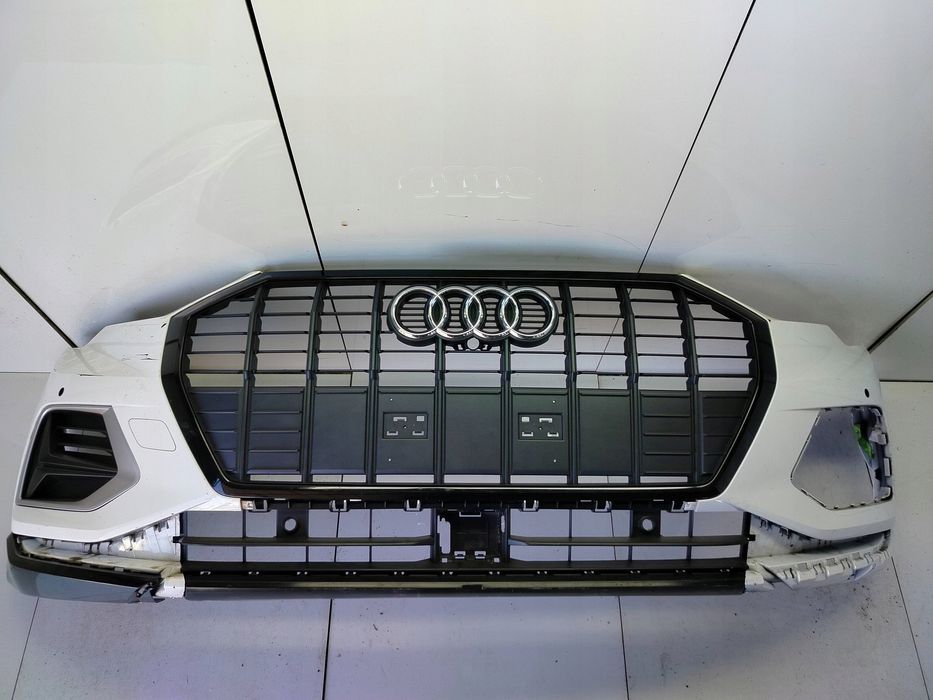zderzak przedni audi q3 83a suw zwykły 2018- super stan