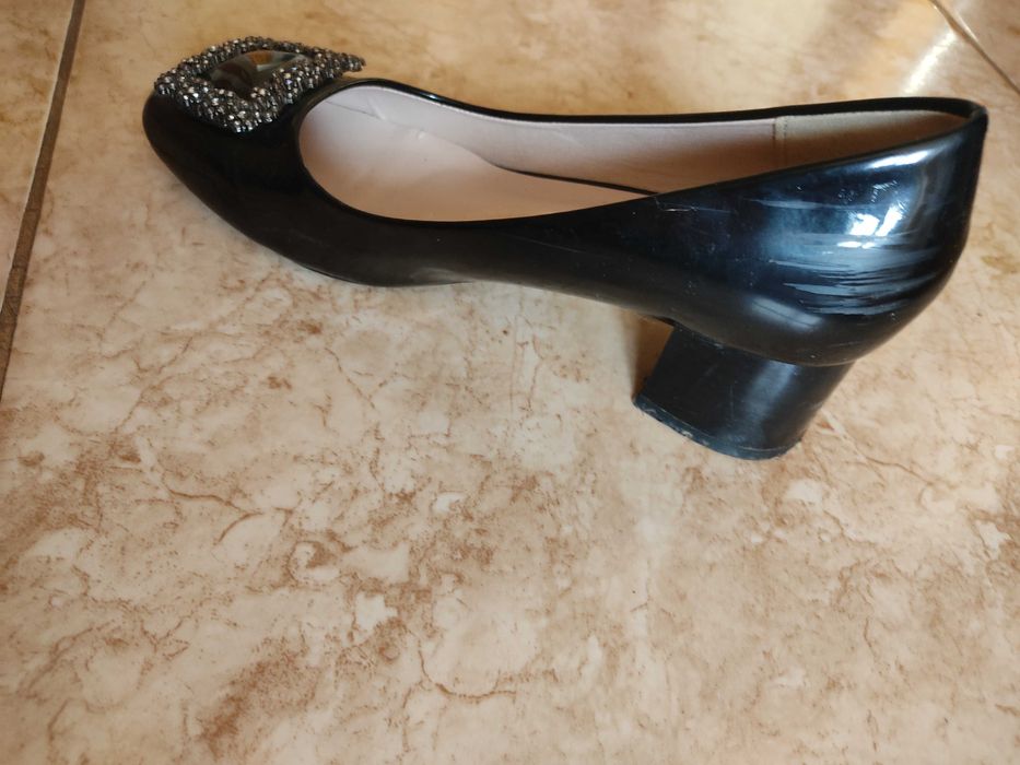 Туфлі, мешти жіночі