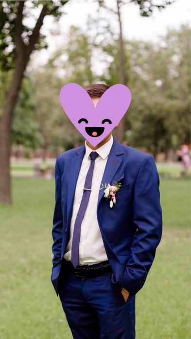 Продам Чоловічий Костюм !