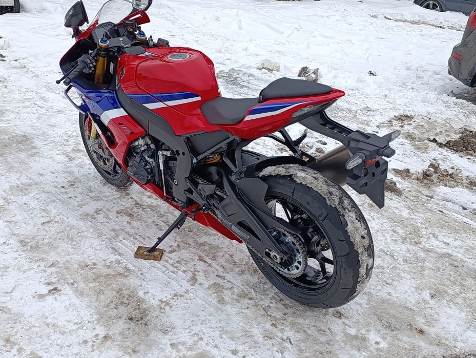 Honda cbr 1000 rr-sp 2025