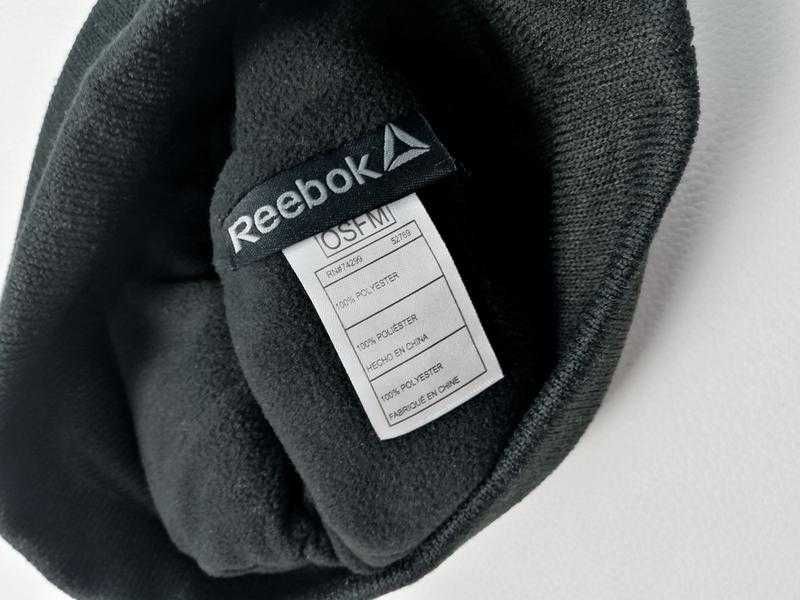 Новая шапка reebok оригинал на подростка