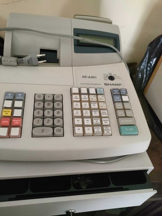 Relíquia Registadora Sharp XE-A301