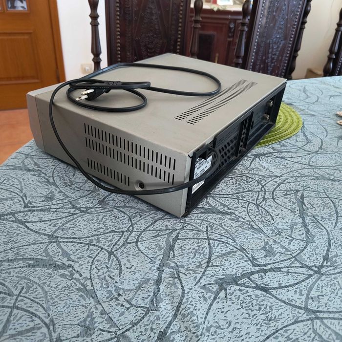Vendo leitor de vídeo VHS  HQ Daewoo