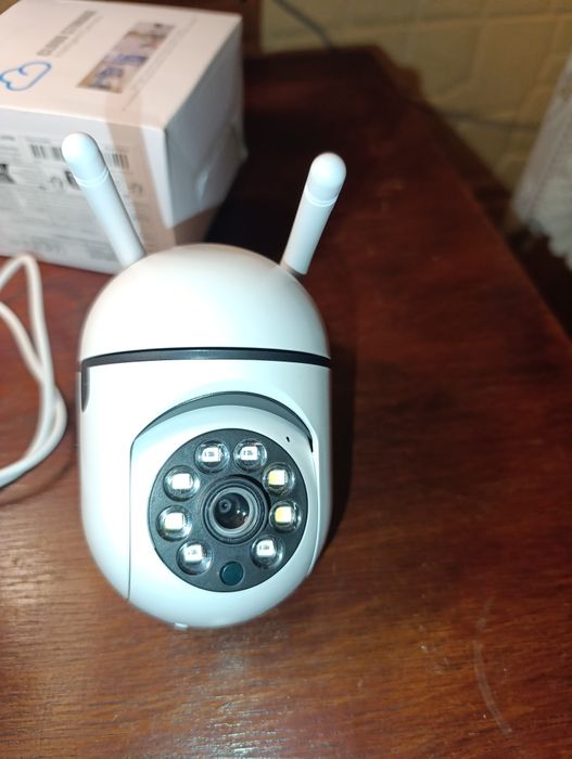 Камера відеонагляду VI-FI,IP + кабель живлення 14 м + адаптер