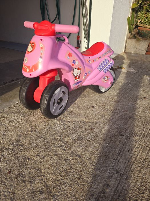 Hello Kitty Tricycle64575237520771123