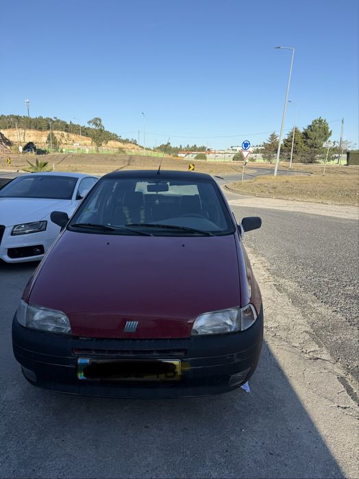 Carro fiat punto