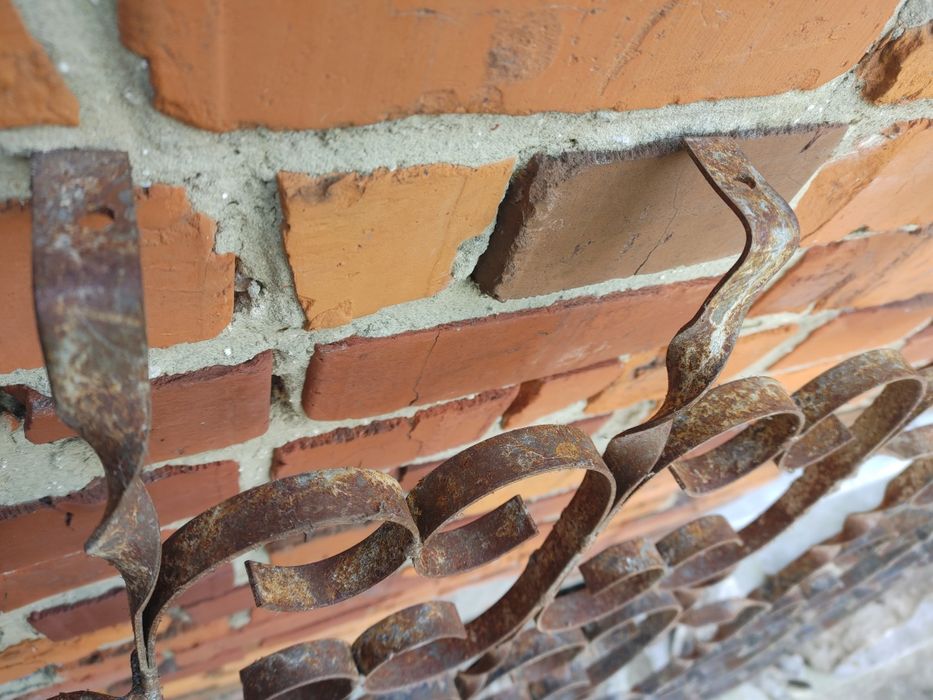 Металевi решітки для дверей вікон решетки дверные оконные