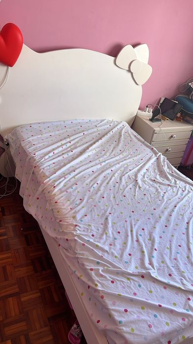 Cama de solteiro maior, Hello kitty