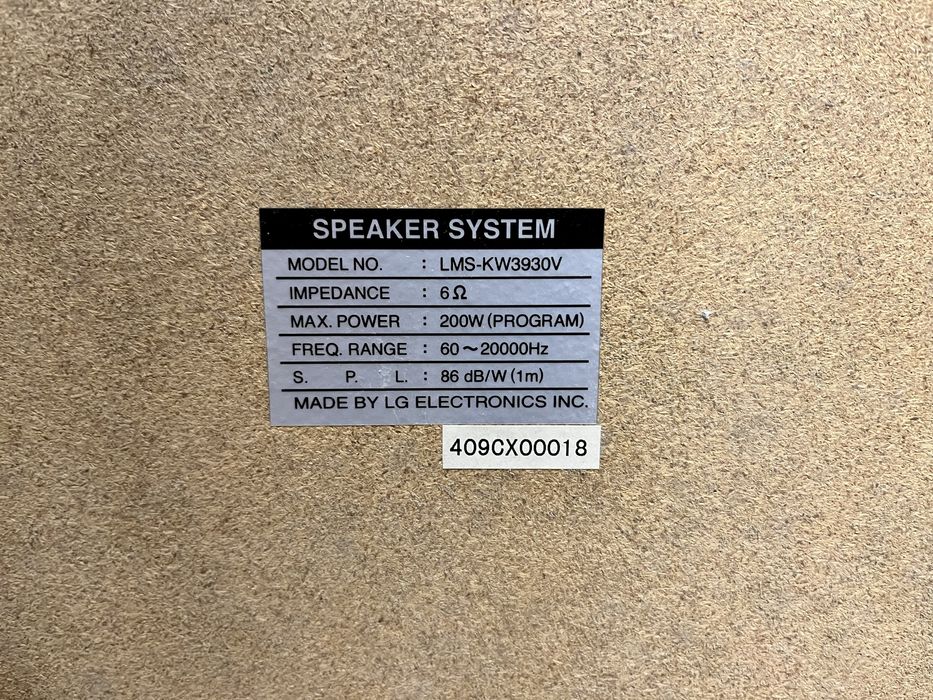 Колонки від музичного центру LG