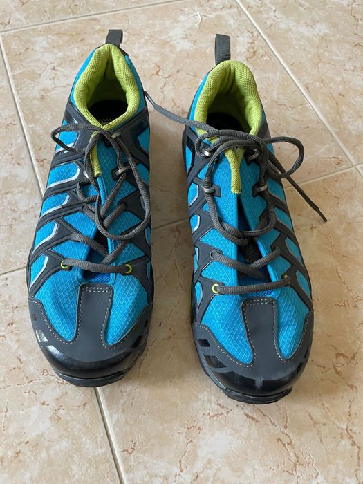 Tenis para ciclismo