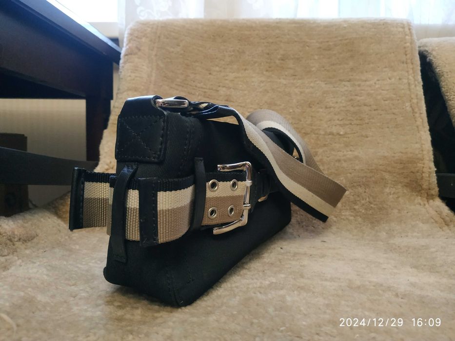 Сумки DKNY нова шкіряна