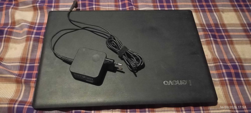 Portatil Laptop Lenovo Ideapad 110 bom estado