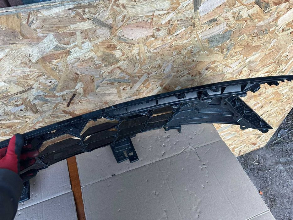 Kia Sportage V 5 21- atrapa grill zderzak przedni przód