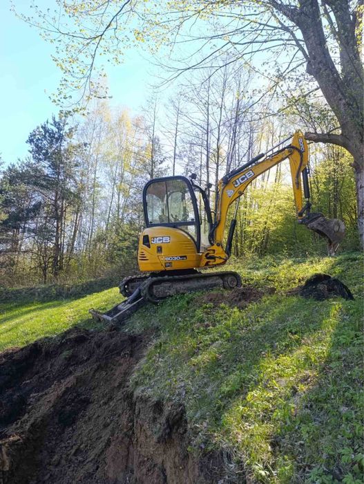 Продаю міні екскаватор JCB