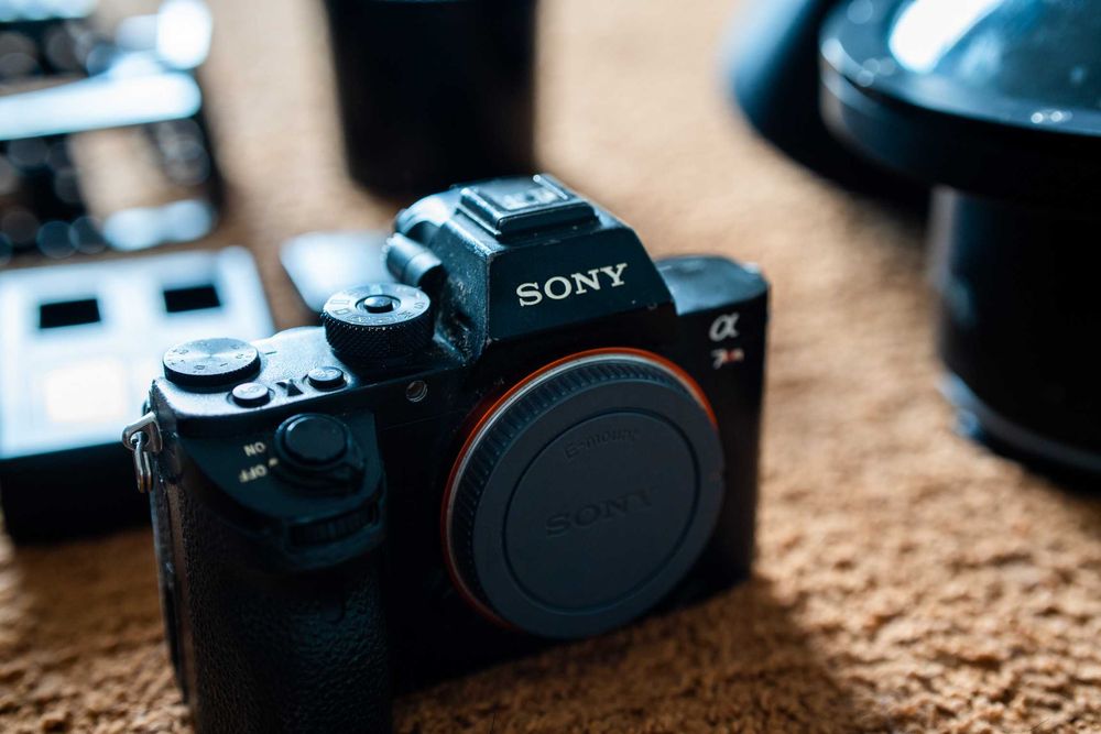 Sony A7R II + Underwaterhousing / Habitação subaquática + cage
