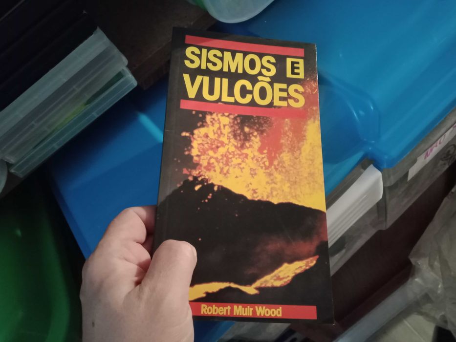 Sismos e Vulcões - Guia Rápido de Consulta