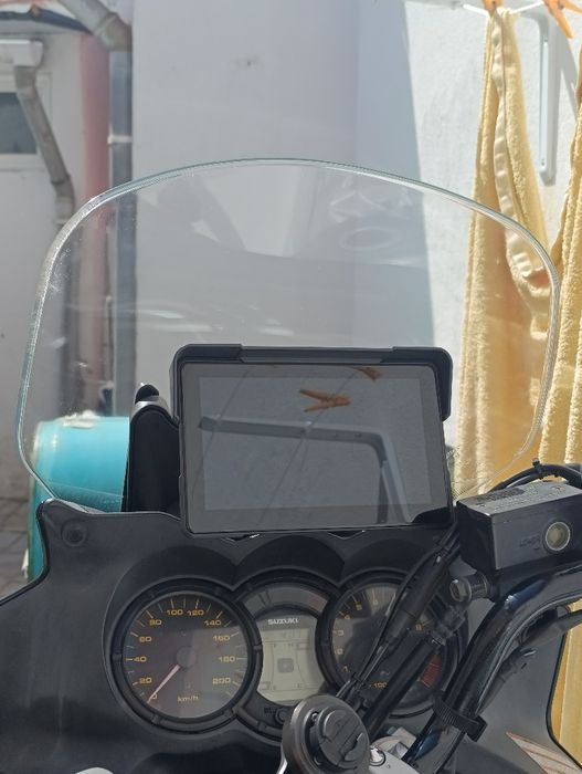 Revitalização parabrisas e farol  motos