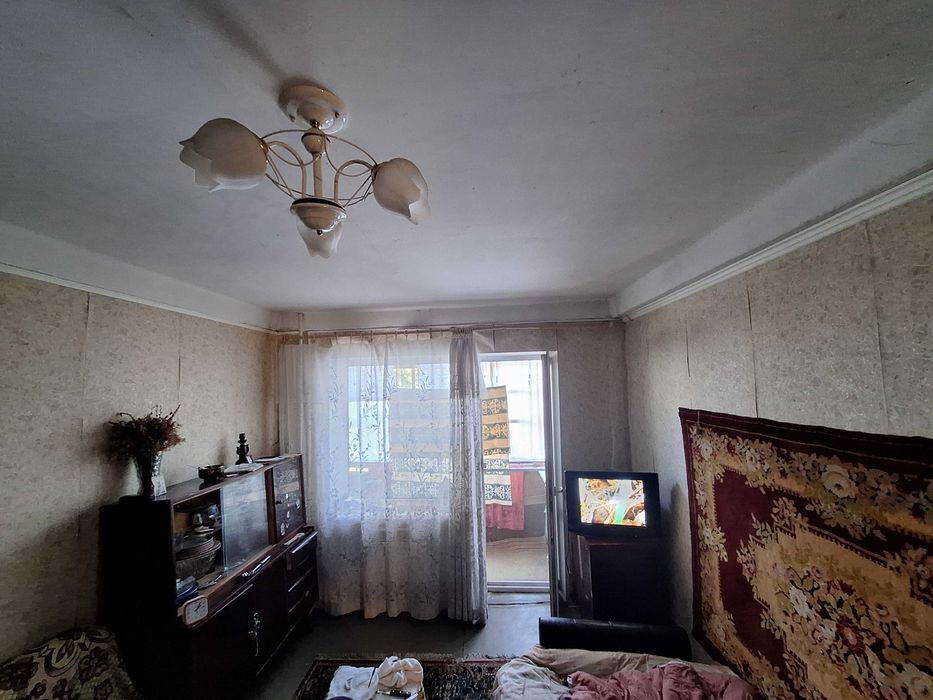 1 кім. 3 поверх вул.Дружби р-н Залізничний вокзал-Варус