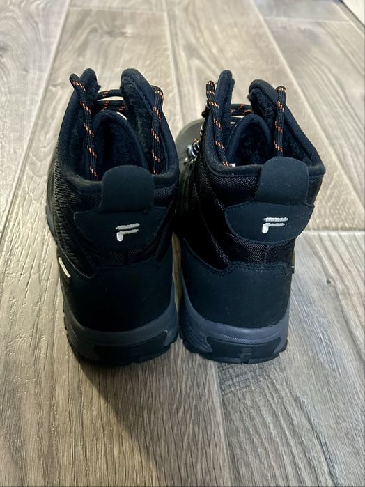 Зимові черевики FILA, розмір 42