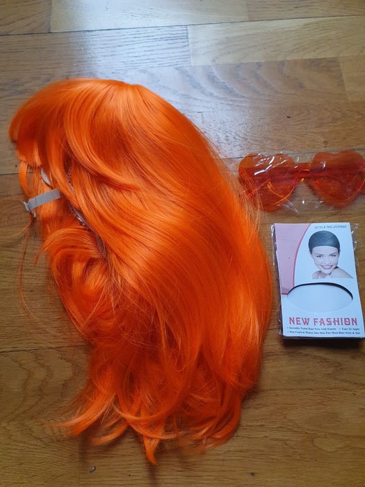 Peruka  pomarańczowa bob z grzywką  Halloween  cosplay  karnawal