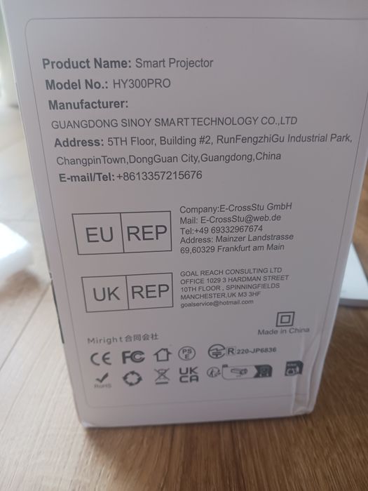 Nowy model Projektor Rzutnik HY300 PRO szary z zasilaczem