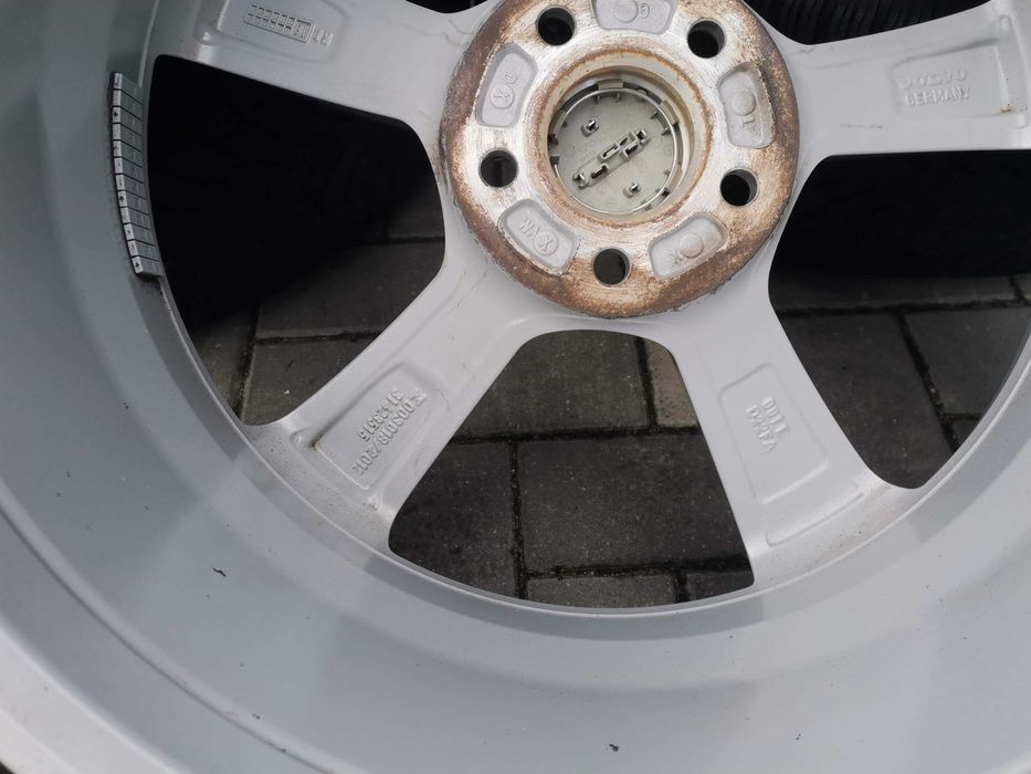 Felgi VOLVO XC90 8Jx18H2 5x108 ET42,5 TPMS