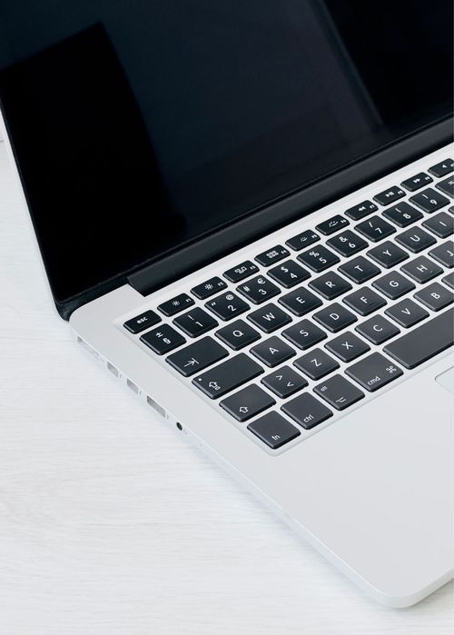 MacBook Pro 13", Late 2015 – Excellent Condition64752348165121124