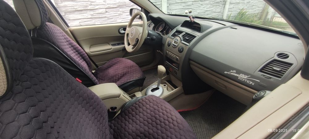 Продам RENAULT MEGANE 2,автомат