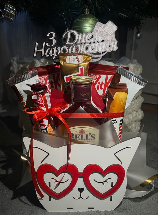 Солодкі / мясні букети