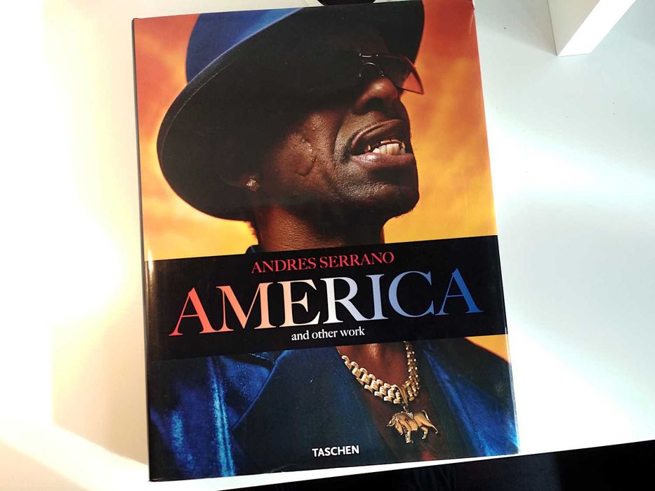 Andres Serrano: America and other work [Taschen \ formato grande \ porte incluído]