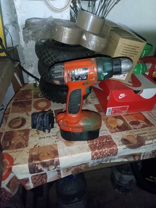 Lote  de  7 máquinas