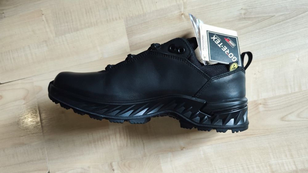 Ботинки (43…44) LOWA Zicon GTX LO TF Black
Код: 311887C29/0999 | 019